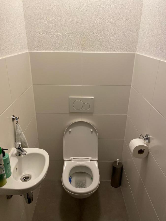 B&B By The C Vlissingen Bagian luar foto