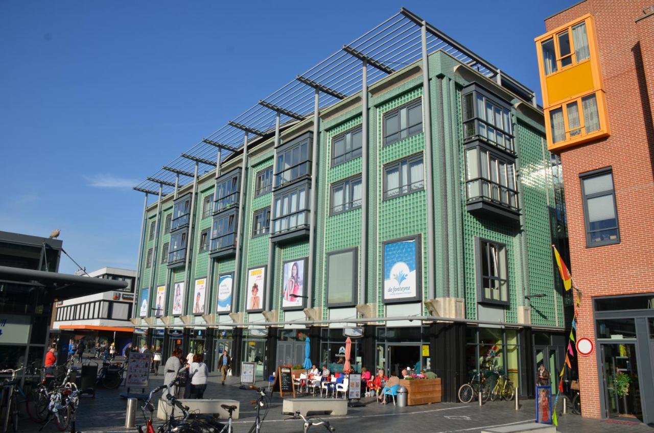 B&B By The C Vlissingen Bagian luar foto